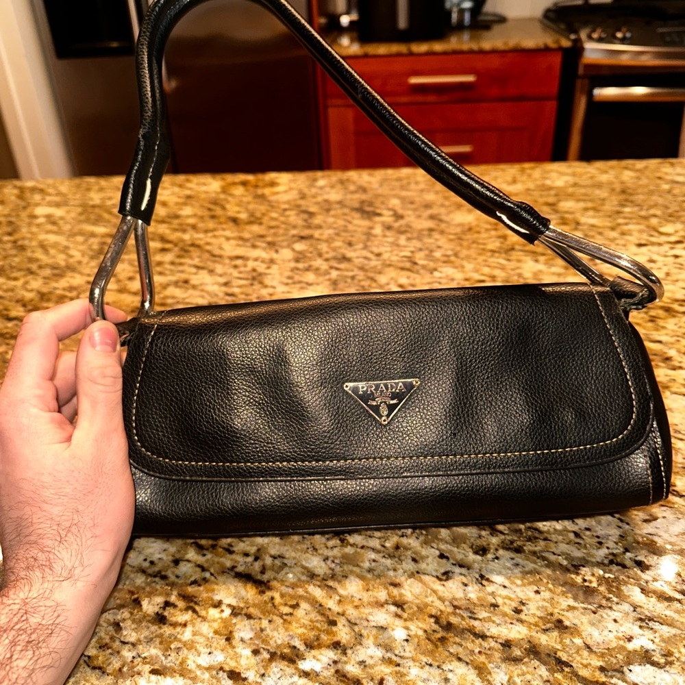 Black Leather Parada Purse
